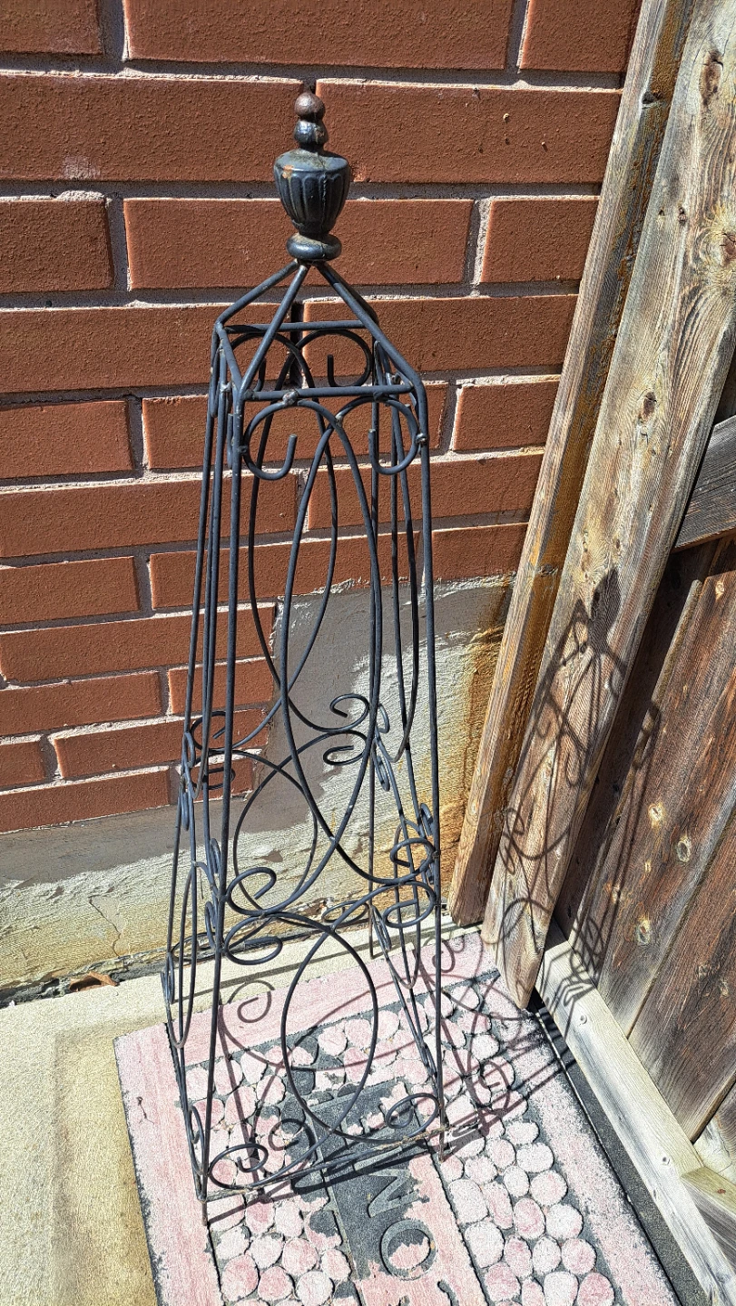 Metal Garden Obelisk Trellis - photo 2