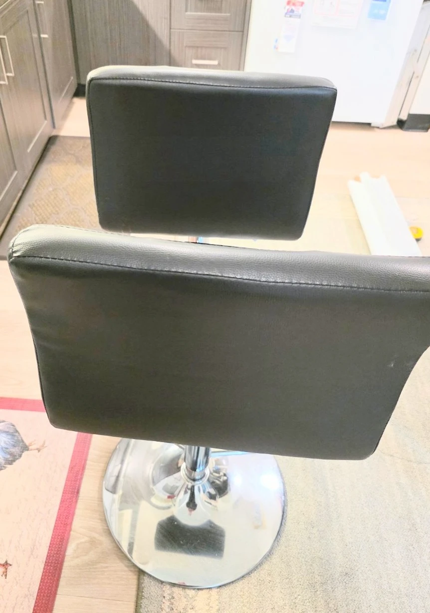 Black Bar Table and Stools Set - photo 4