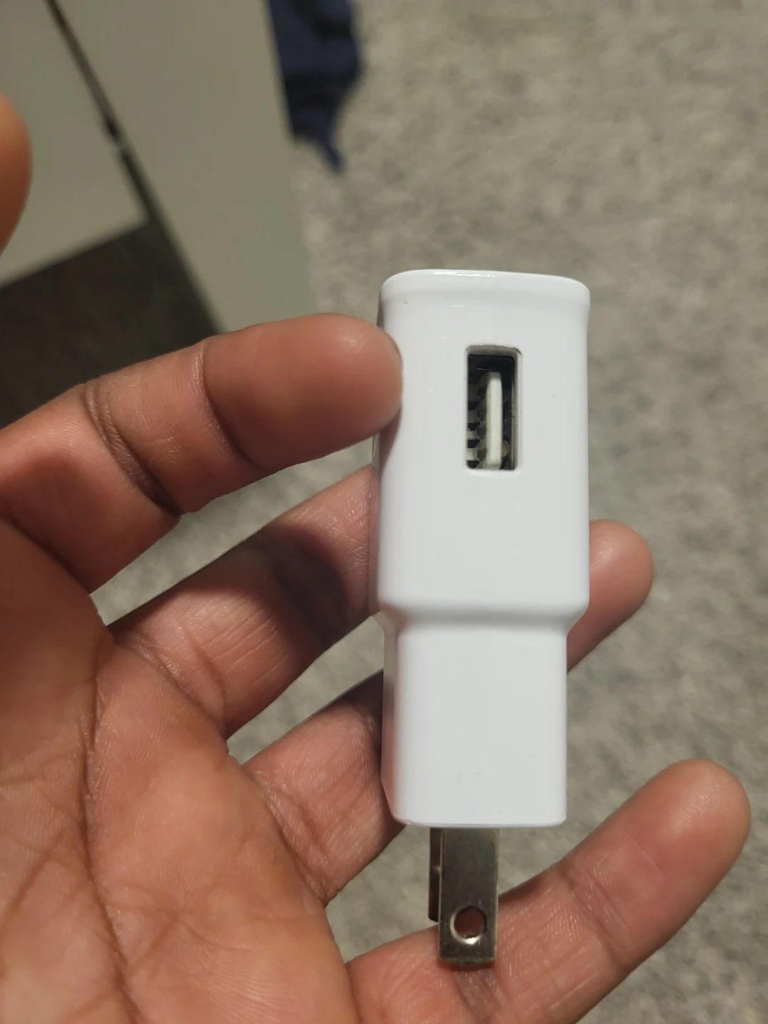 Samsung Adaptive Fast Charging Wall Charger - photo 3
