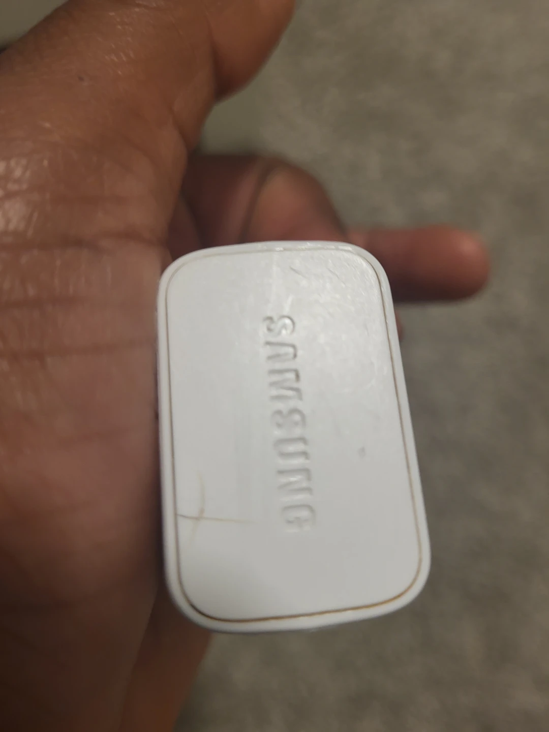 Samsung Adaptive Fast Charging Wall Charger - photo 4