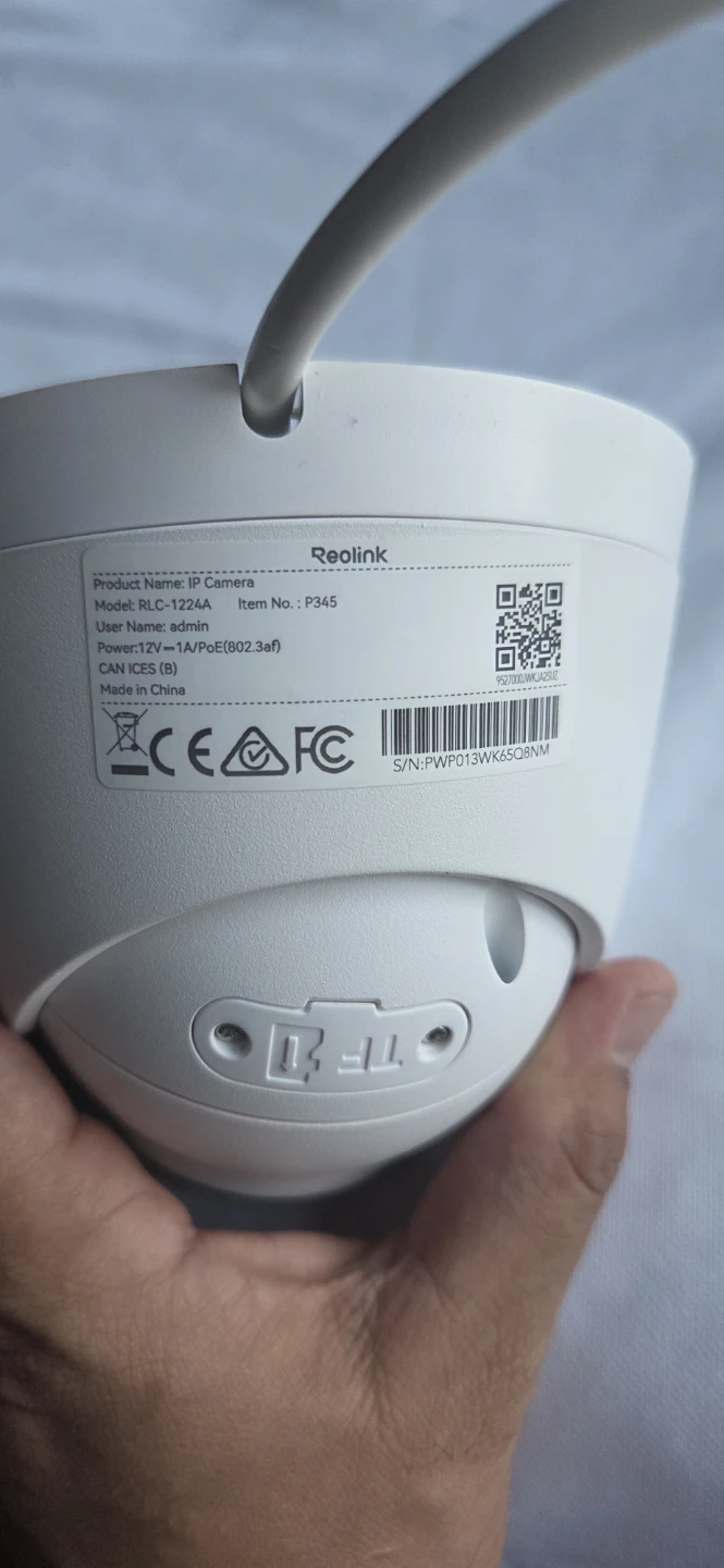 Reolink RLC-422 4MP HD 4X Optical Zoom Bullet Security Camera