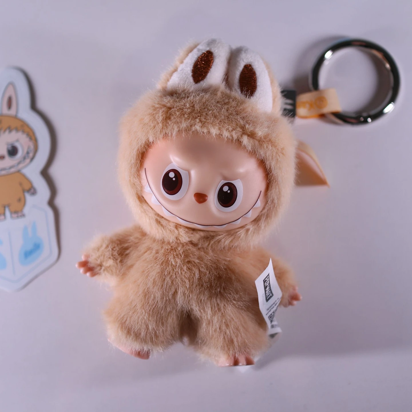 Labubu Pin For Love Series - S - Smile - photo 2
