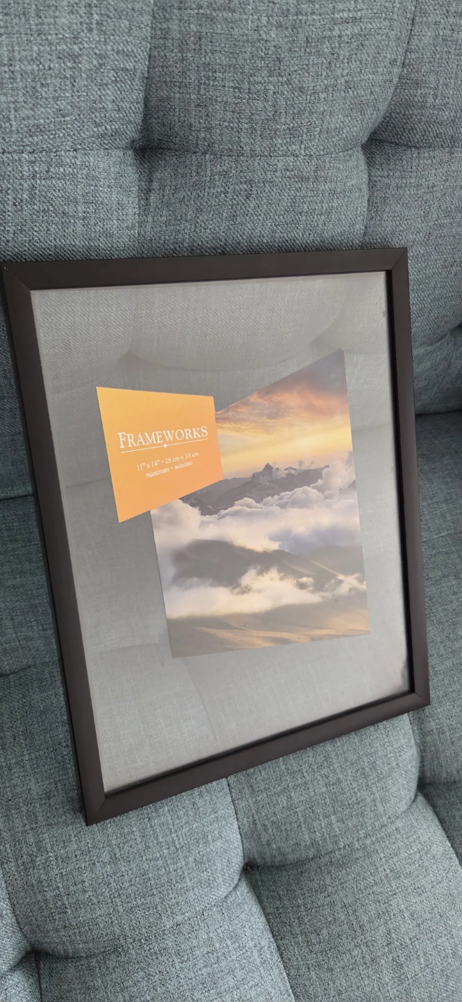 Frameworks 11" x 14" Picture Frame