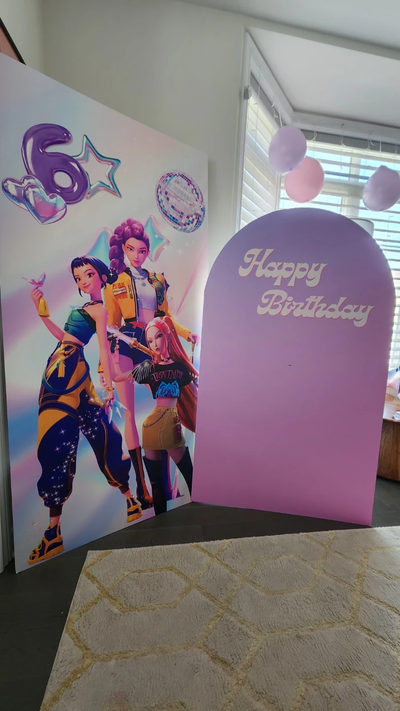 K-Pop 6th Birthday Party Decor - Backdrop & Balloons