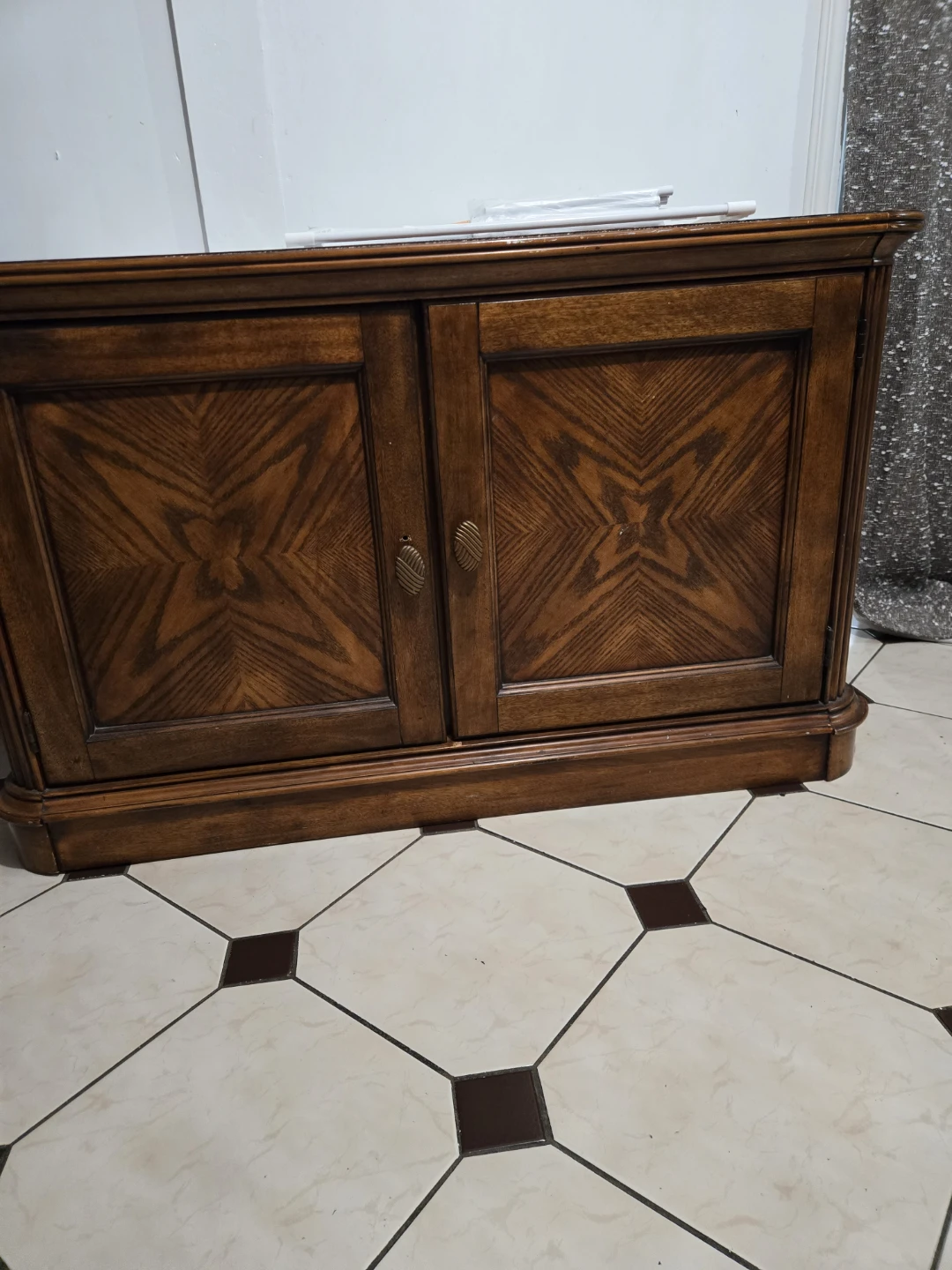 Wooden Bedroom Furniture Set