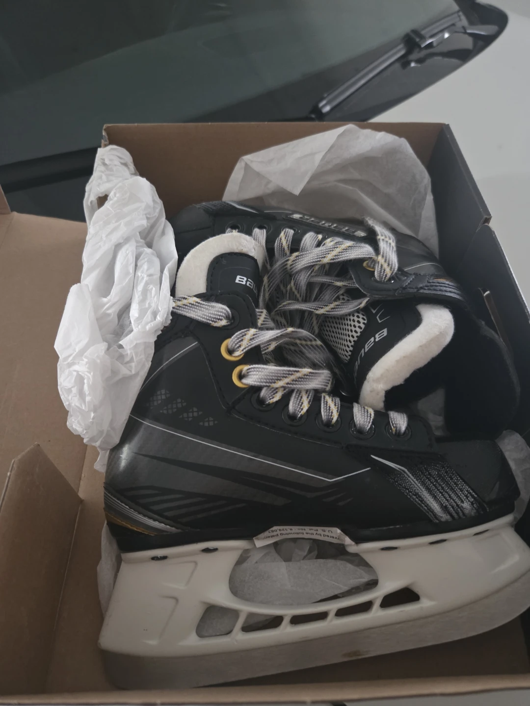 Bauer Supreme Hockey Skates - Size 12 Youth - photo 2