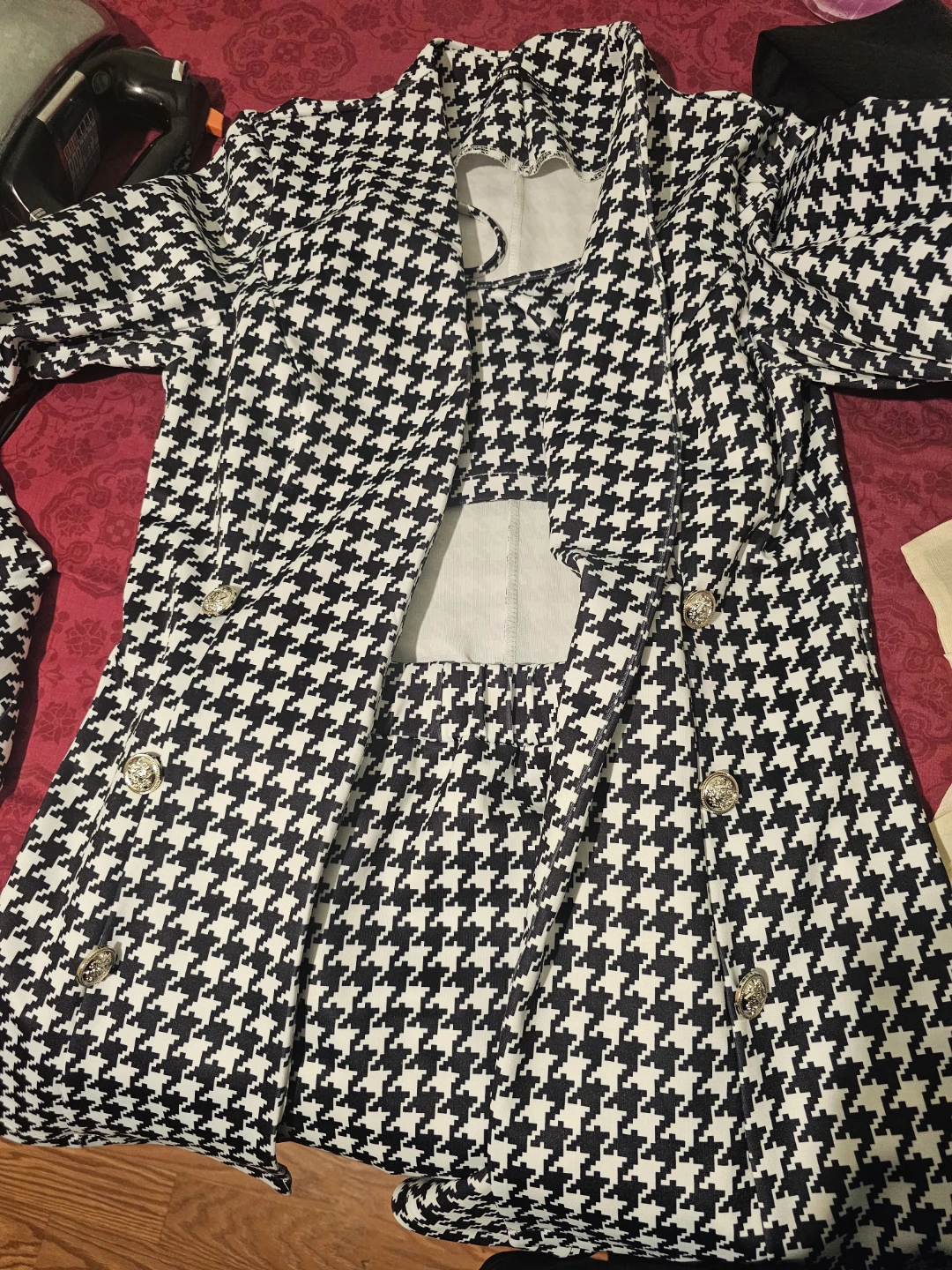 Women's Houndstooth Print Blazer and Skirt Set - photo 2