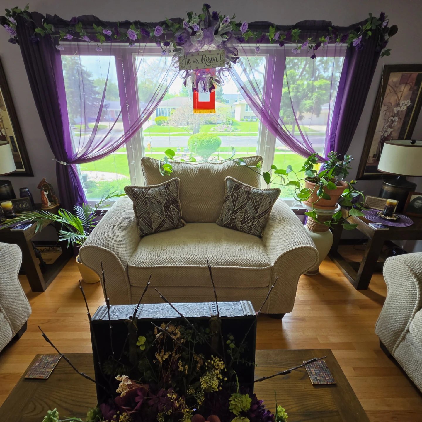 3 Biege living set with Decorative Pillows - photo 2