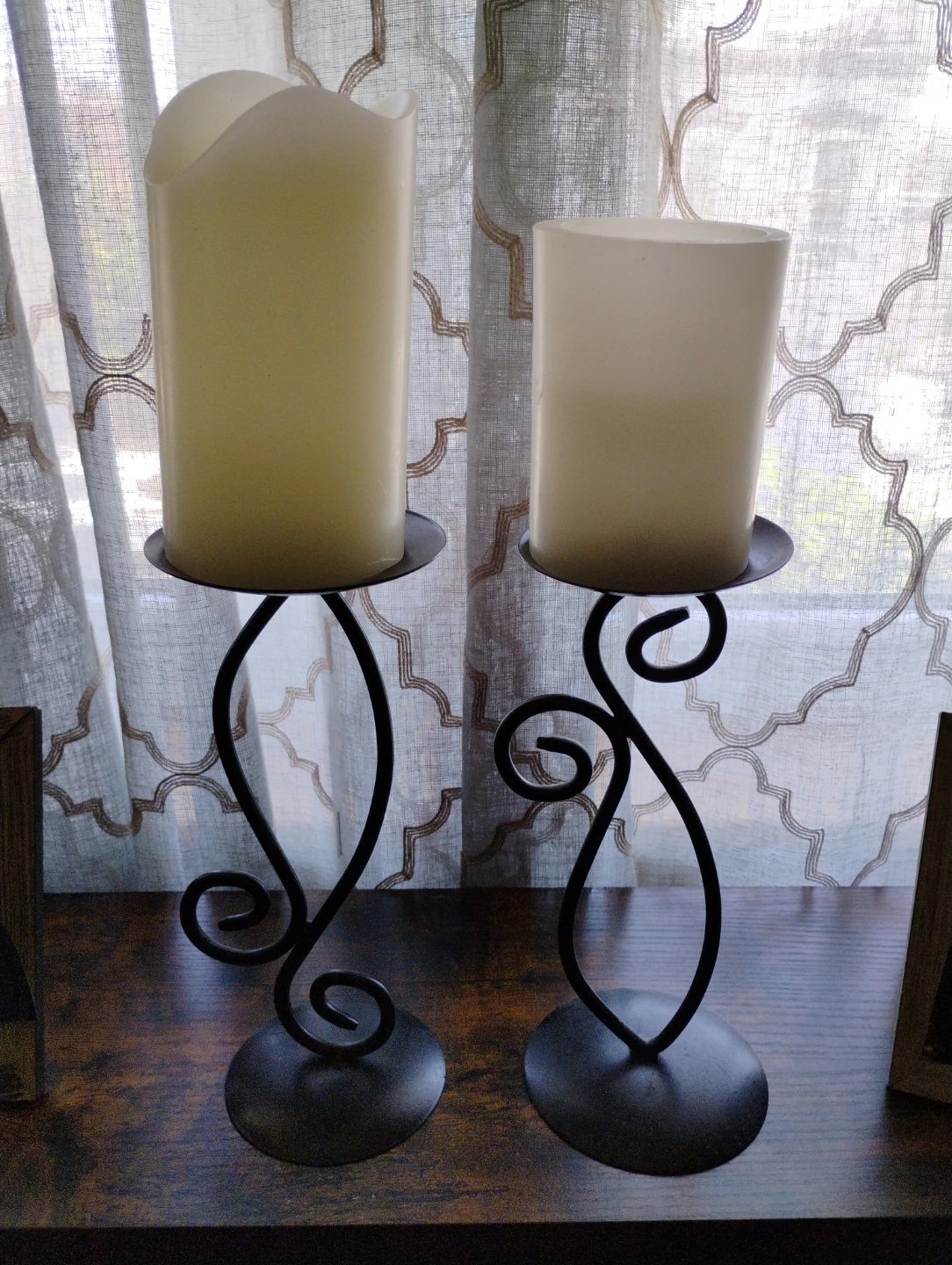 Set of 2 LED Flameless Candles with Candle Holders - photo 3