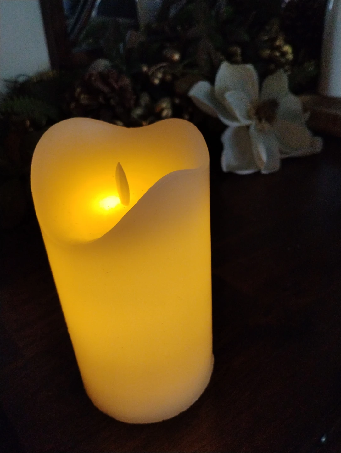 Set of 2 LED Flameless Candles with Candle Holders - photo 5