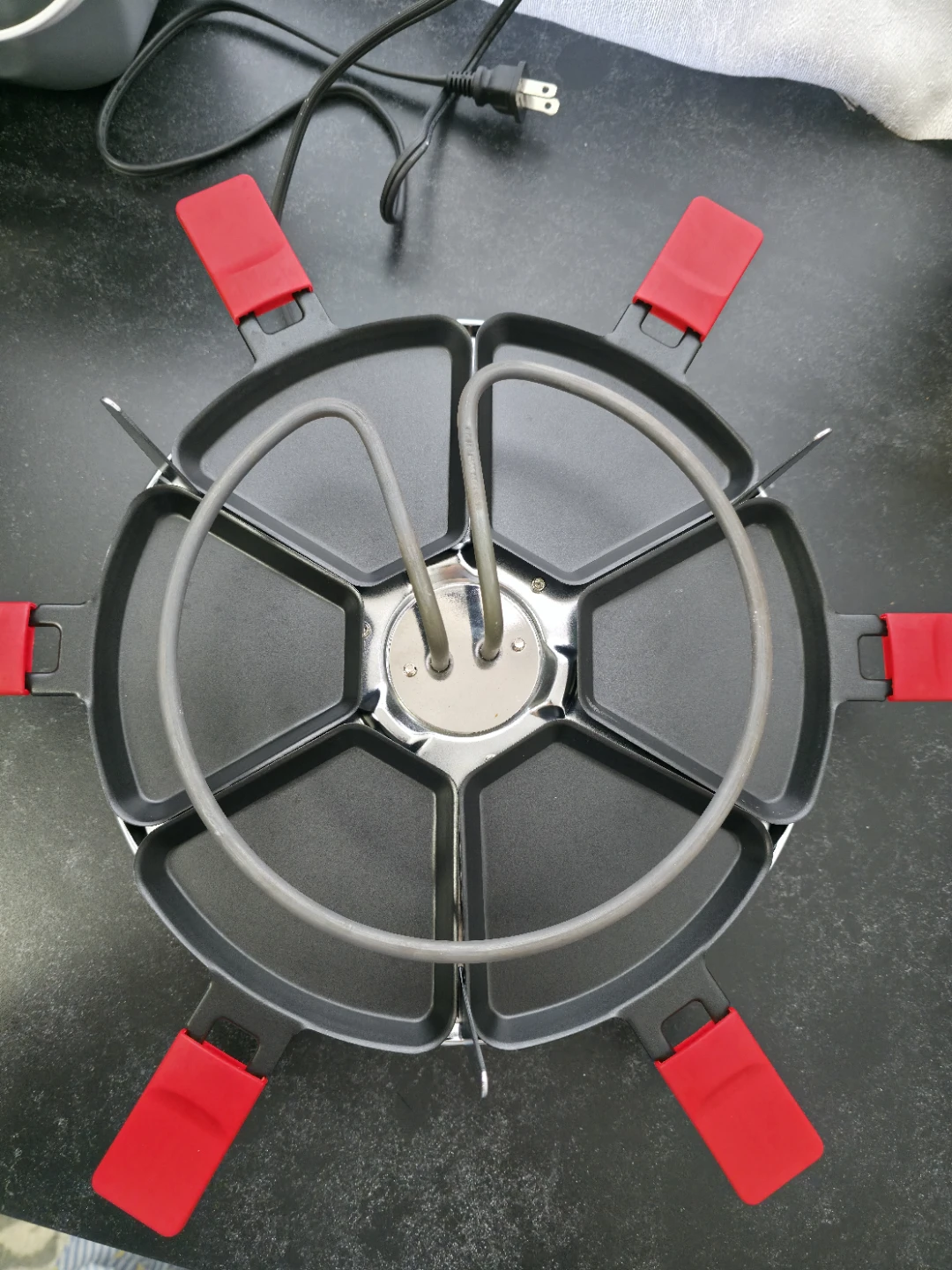Indoor Electric Grill – Like New - photo 2