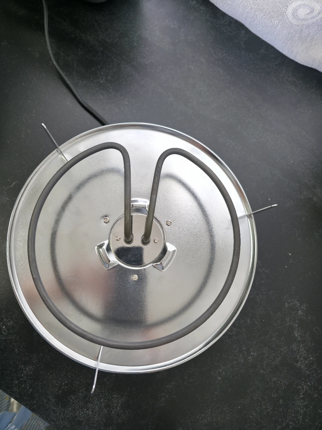 Indoor Electric Grill – Like New - photo 3