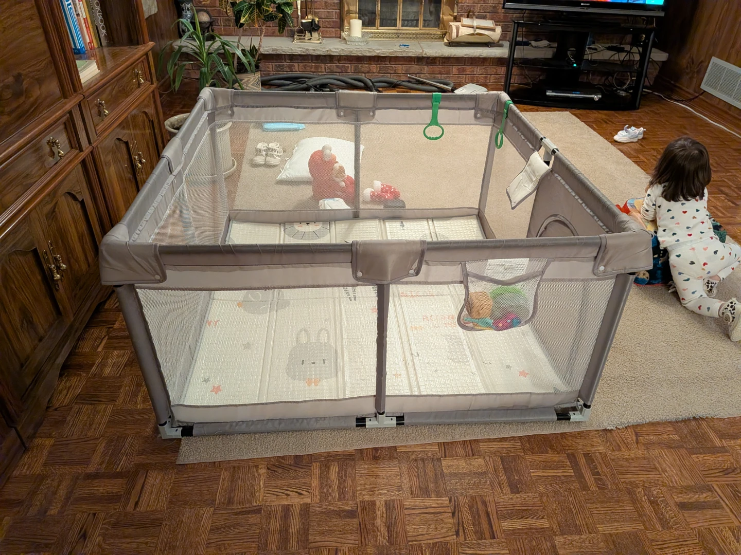 Playpen with Unicorn and Animal Mat - photo 3