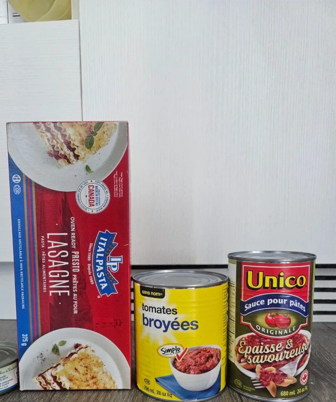 Unico Thick & Savoury Pasta Sauce + Sans Nom Crushed Tomatoes