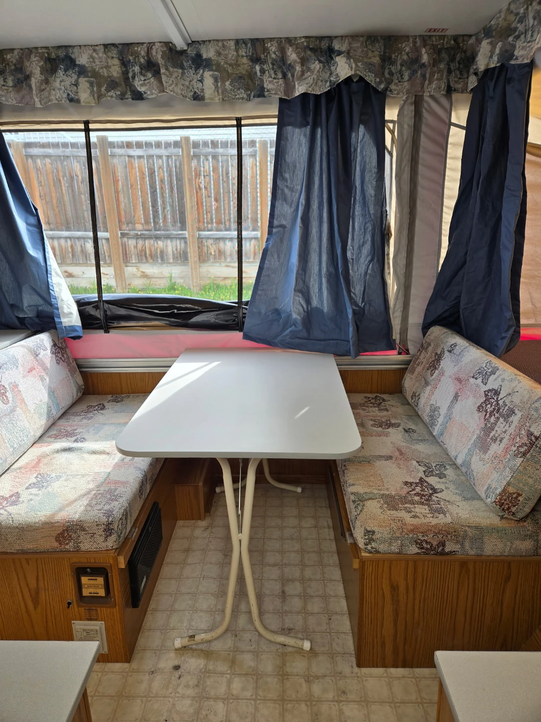 Venture Pop-Up Camper Trailer - photo 4
