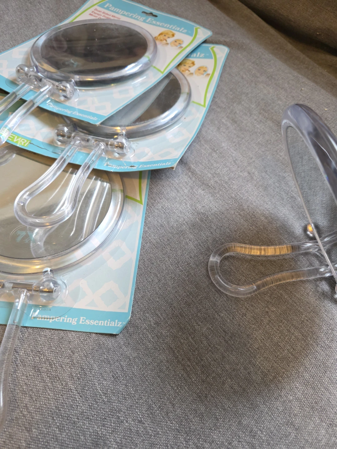 4 Dual-Sided Magnifying Mirrors - photo 3