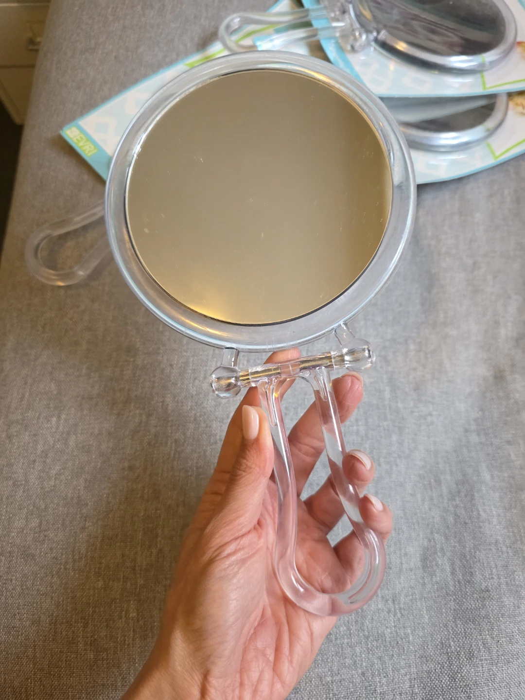 4 Dual-Sided Magnifying Mirrors - photo 4