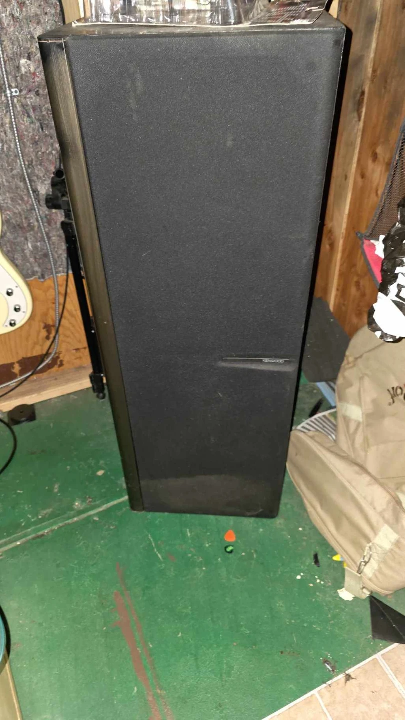 Kenwood Floorstanding Speakers - photo 2