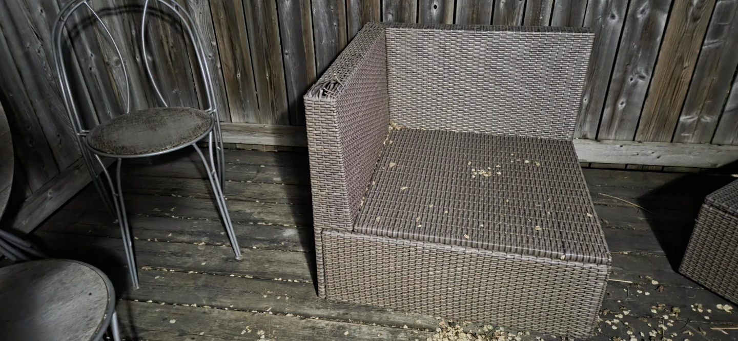 Faux Wicker patio chairs - photo 3