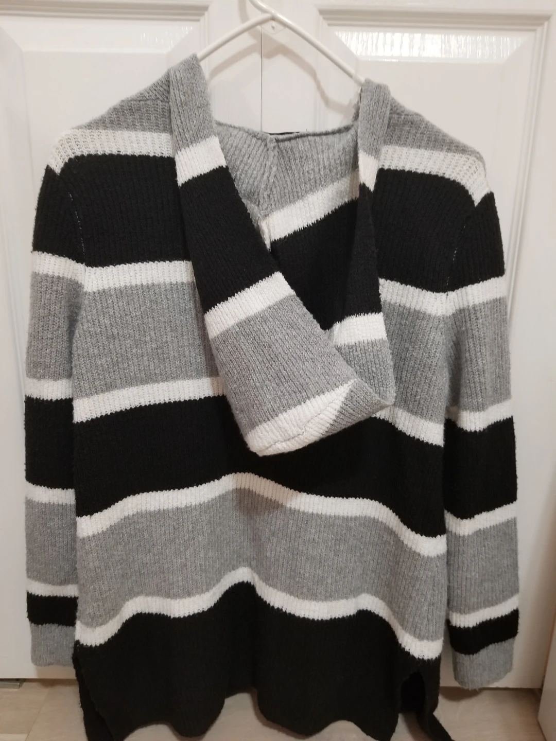 Striped Hooded Cardigan - photo 2