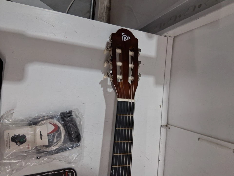 Pyle beginner left hand Acoustic Guitar with accessories - 3/4 - photo 5