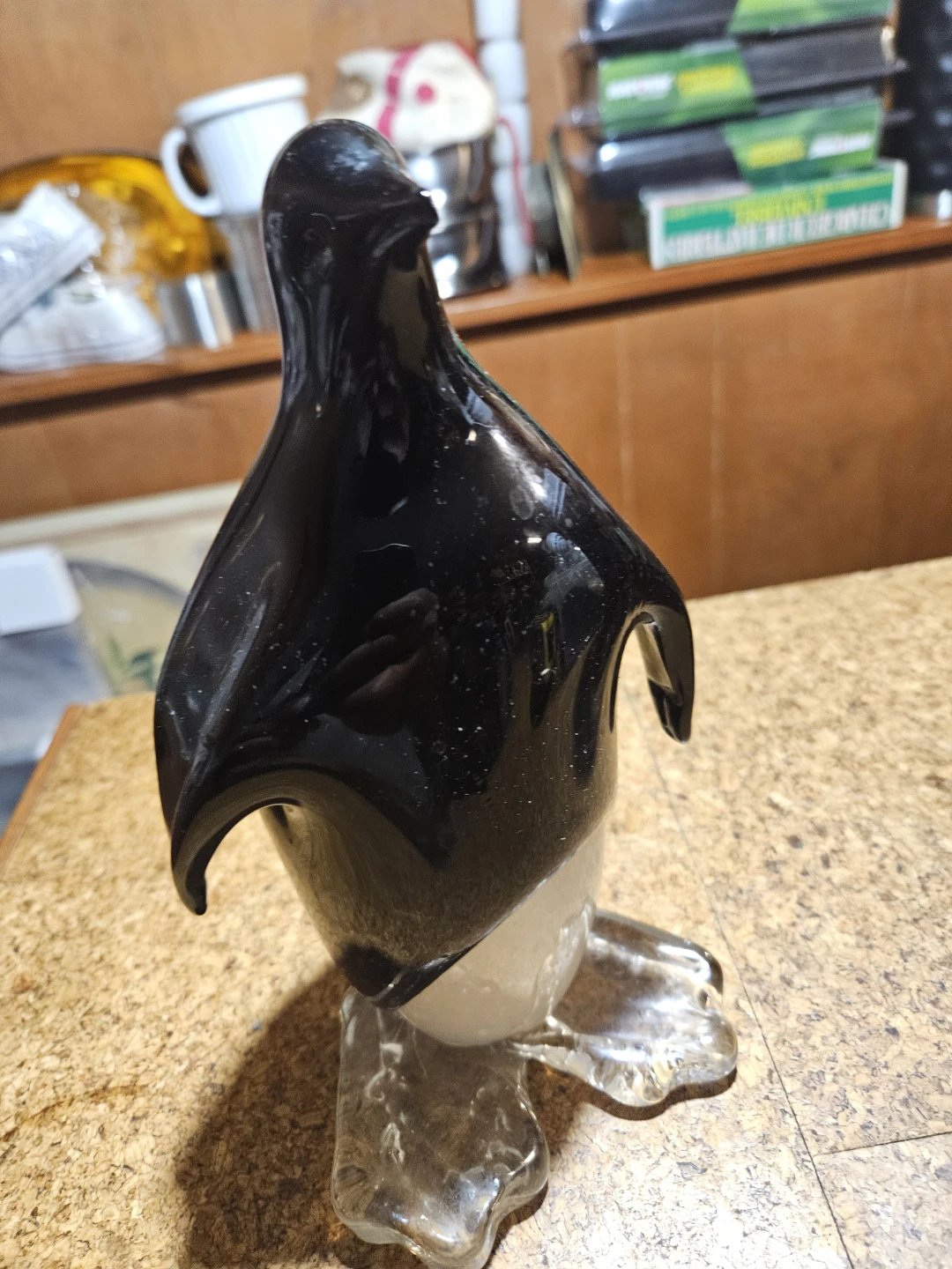 Glass Penguin Figurine - photo 3