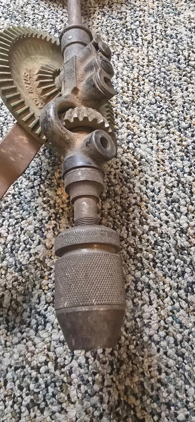 Vintage Millers Falls Hand Drill - photo 4