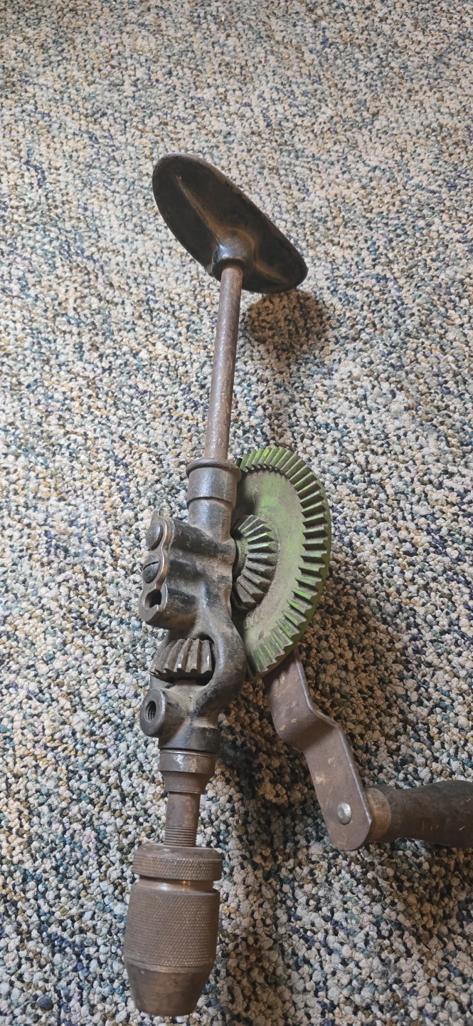 Vintage Millers Falls Hand Drill - photo 5