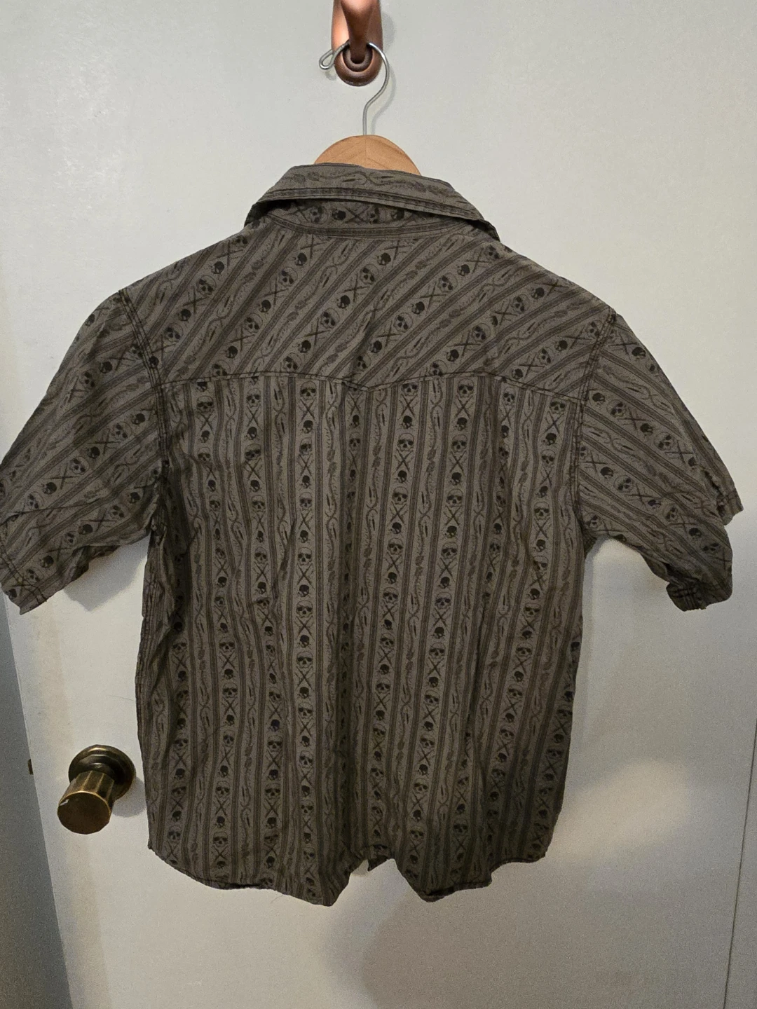 Vibrations Boys' Button-Up Shirt - Skull Print - Size 14/16 - photo 3