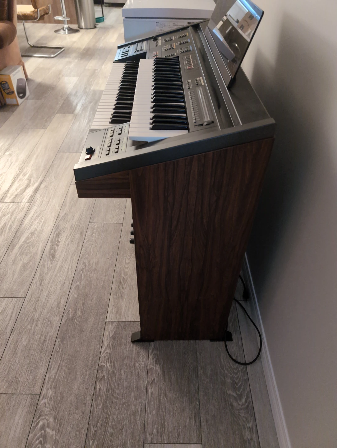 Vintage Yamaha Electone Organ - photo 2