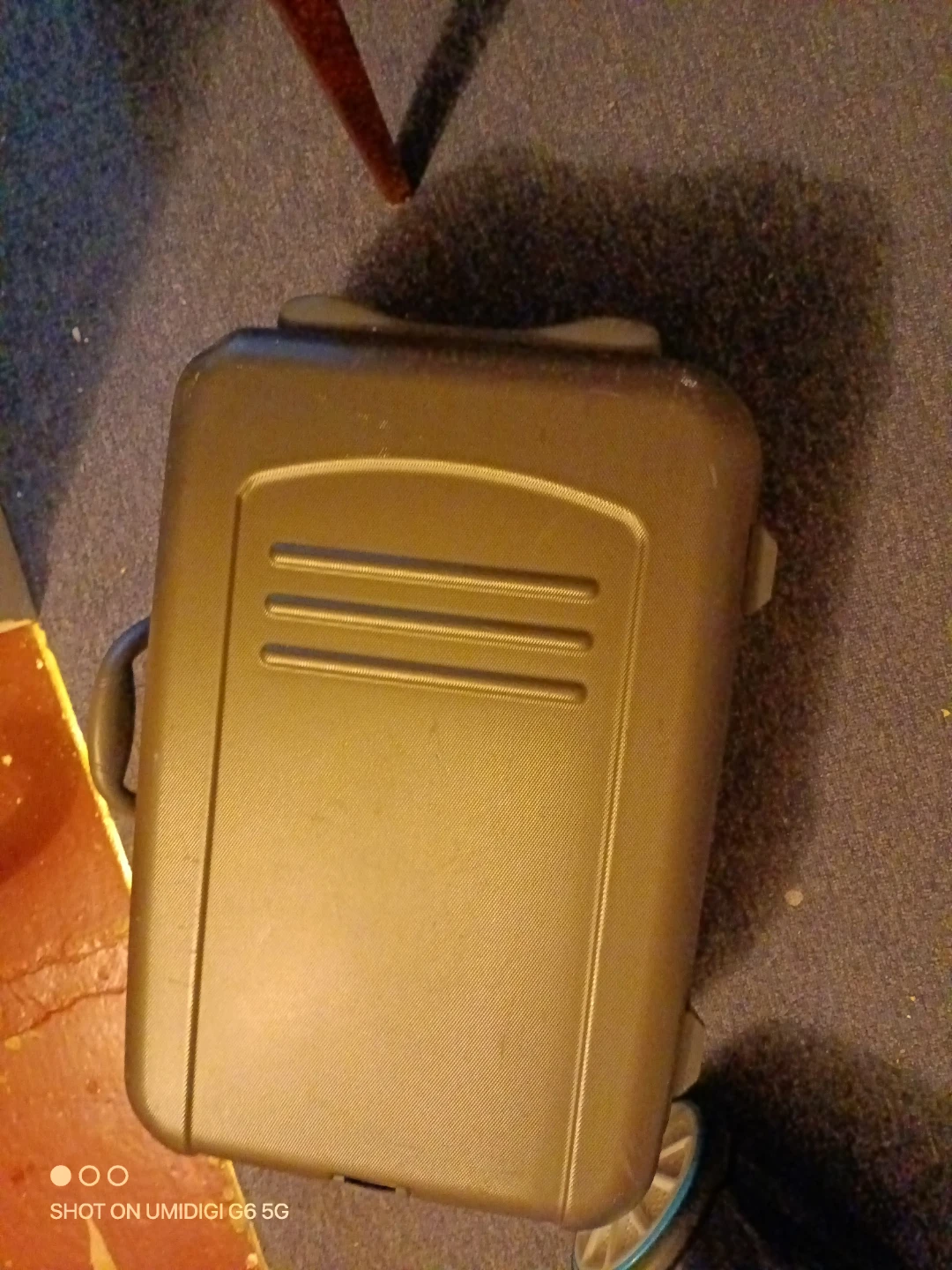 Crown Luggage Carry-On Suitcase - photo 3