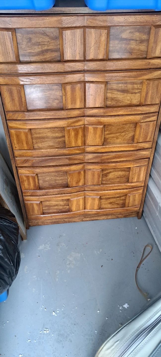 Wooden Dresser with 6 Drawers - photo 2