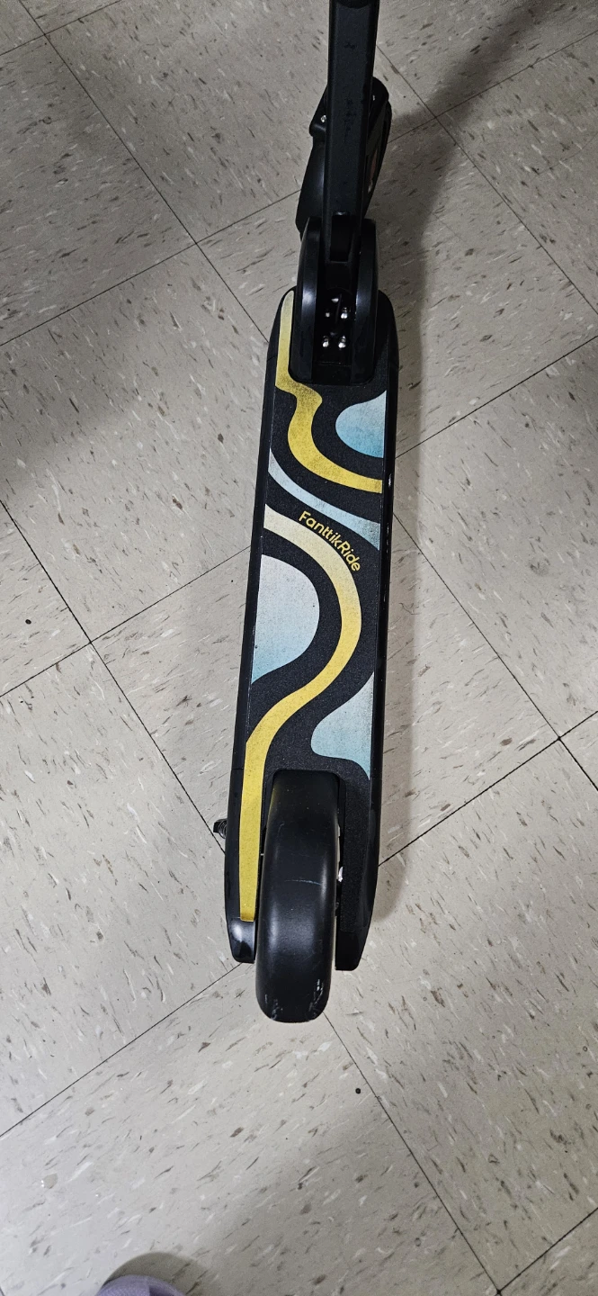 FanttikRide C9 Pro Kids Electric Scooter Ages 8-12 - photo 3