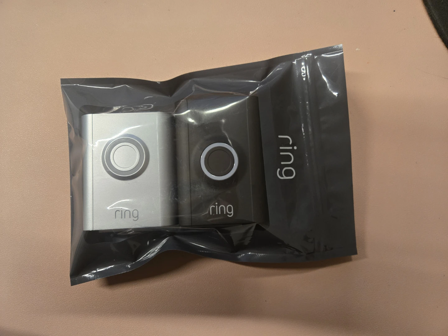 Ring Video Doorbell with Silver and Dark Gray Faceplates - photo 2