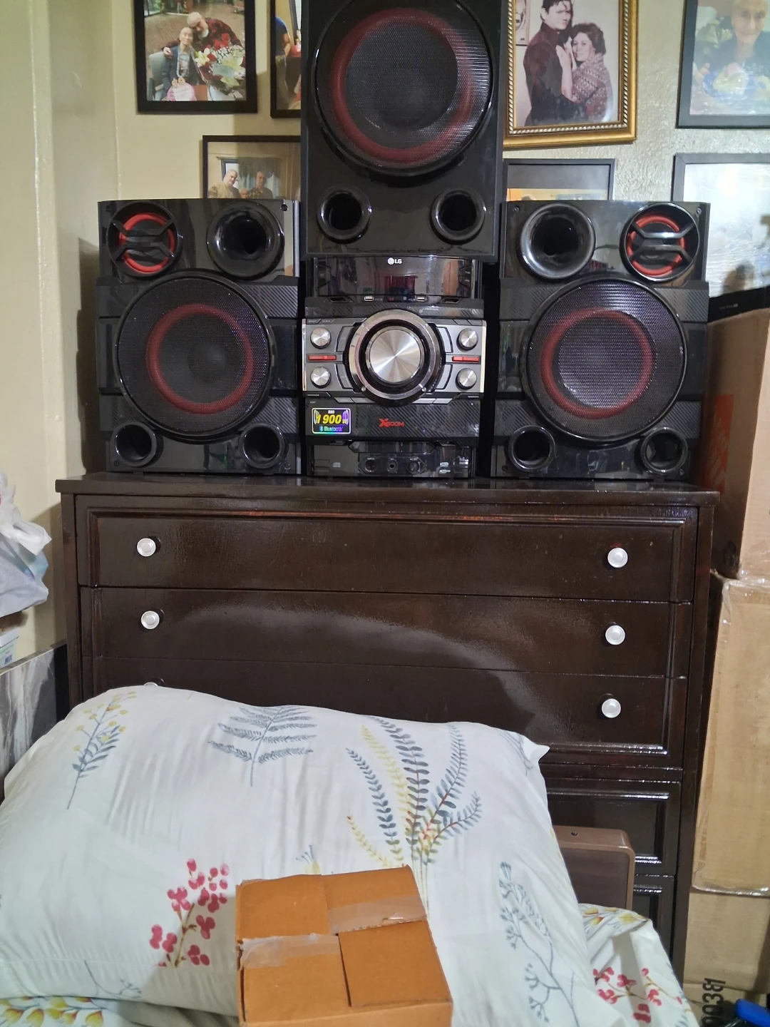 GREAT MUSIC BOZ 1900 WATS VERY VERY LOUD