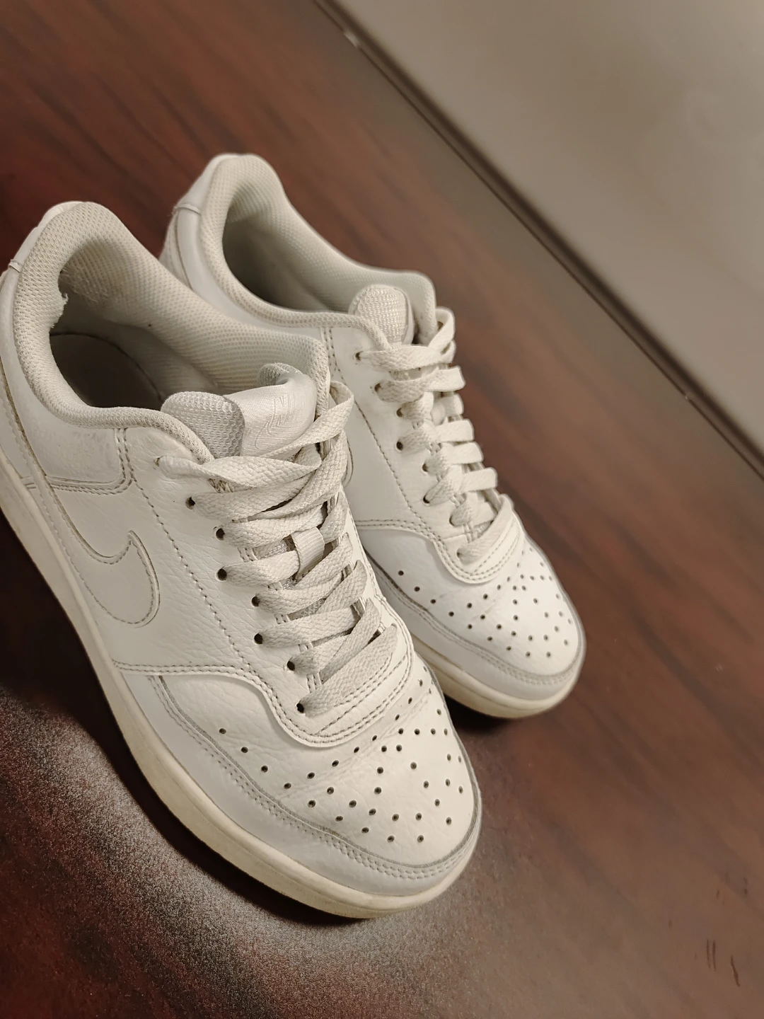 White Nike Court Vision Low Sneakers forsize7.5 - photo 2