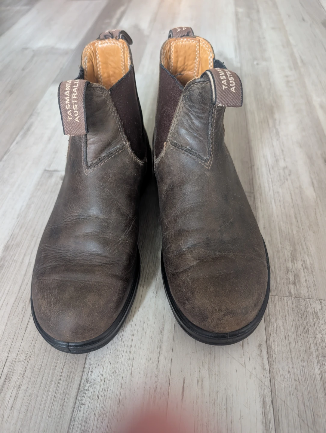 Blundstone Brown Leather Chelsea Boots