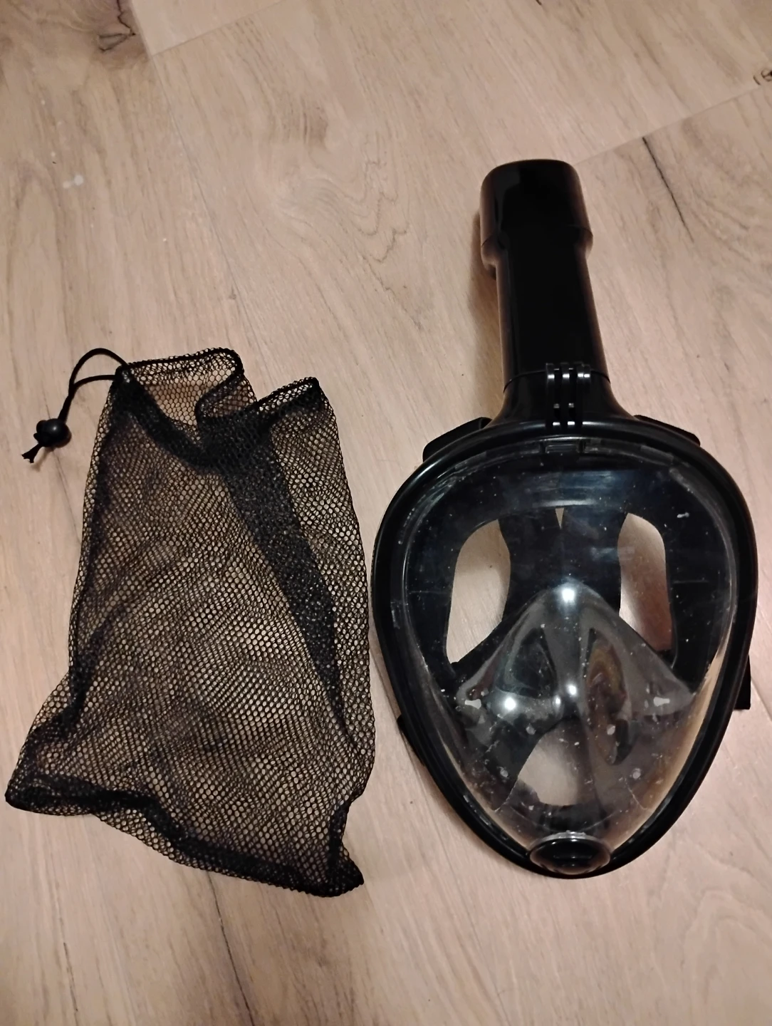 Black Full Face Snorkel Mask L/XL with Mesh Bag