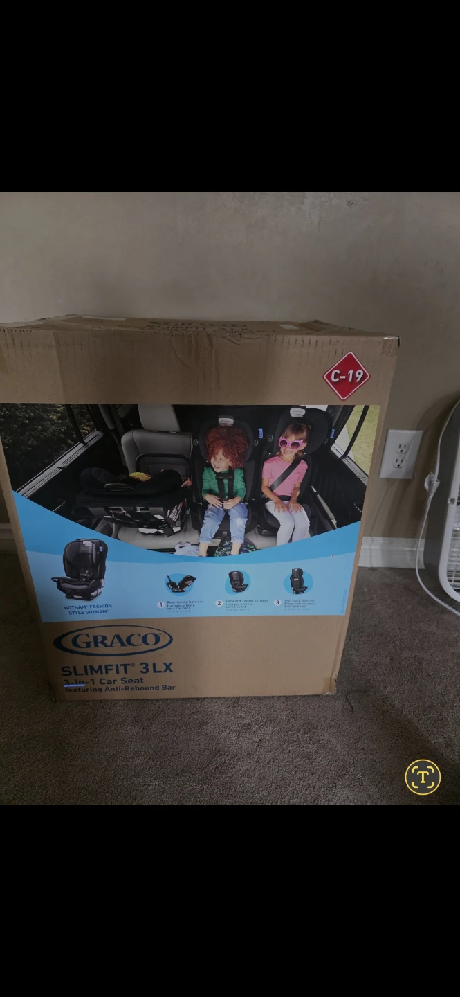 Graco Slimfit 3LX 3-in-1 Car Seat - Gotham Fashion Style