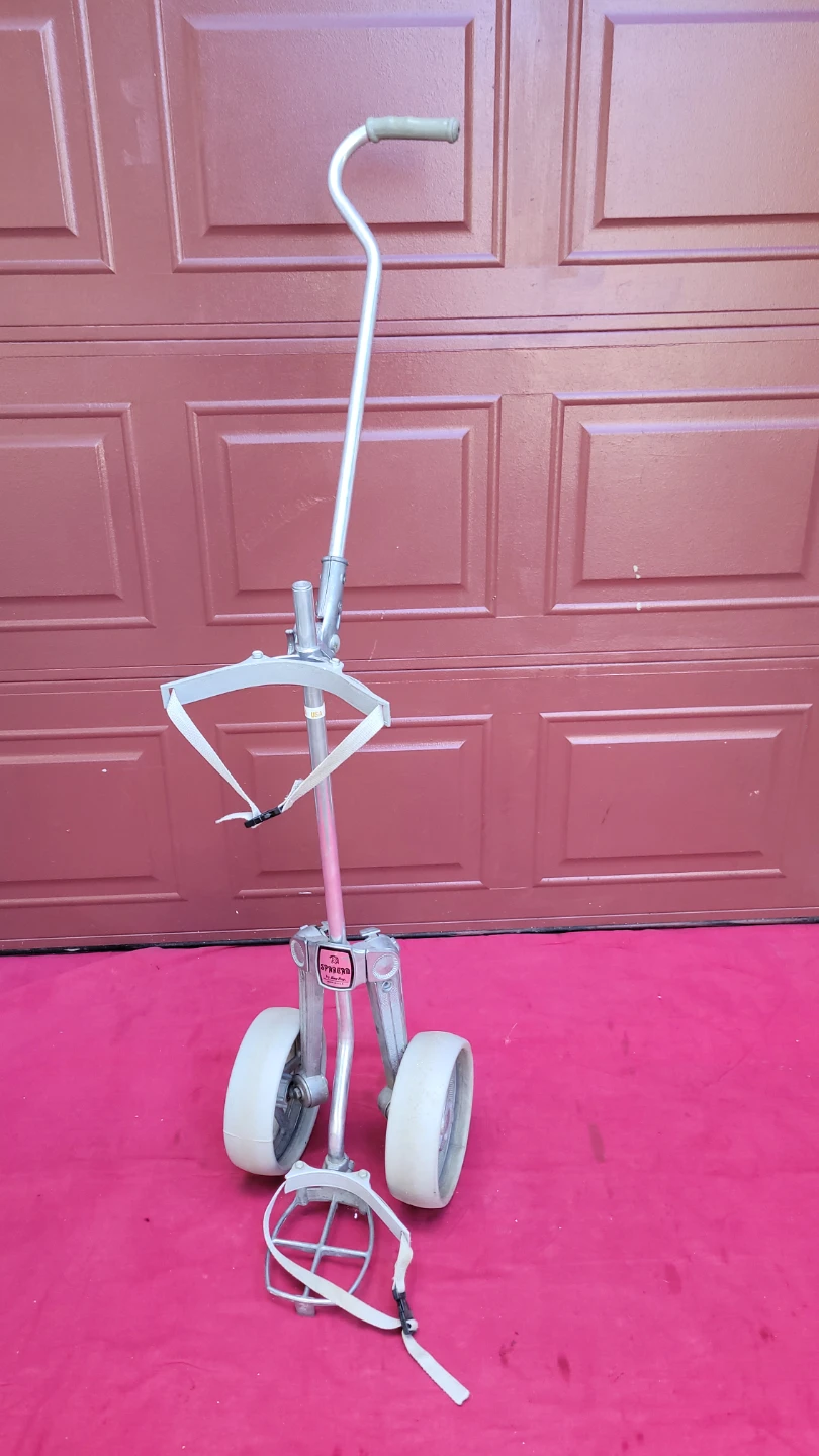 Golf Caddy in perfect working condition - photo 2
