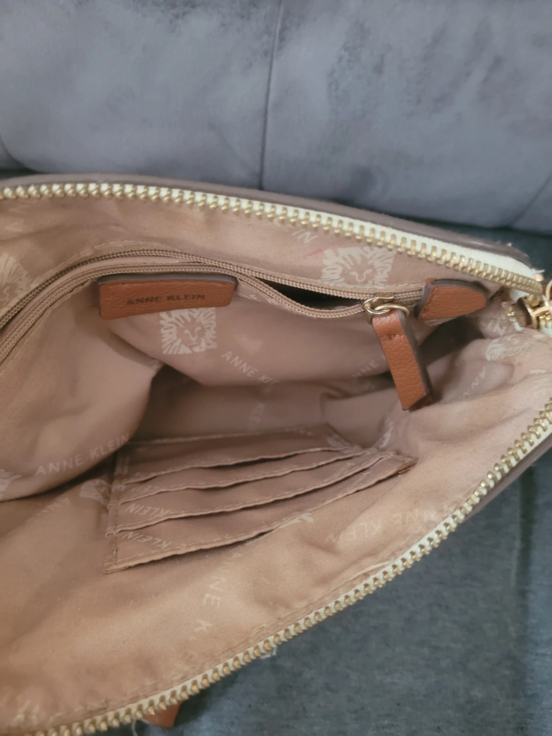 Anne Klein Crossbody Bag - photo 2
