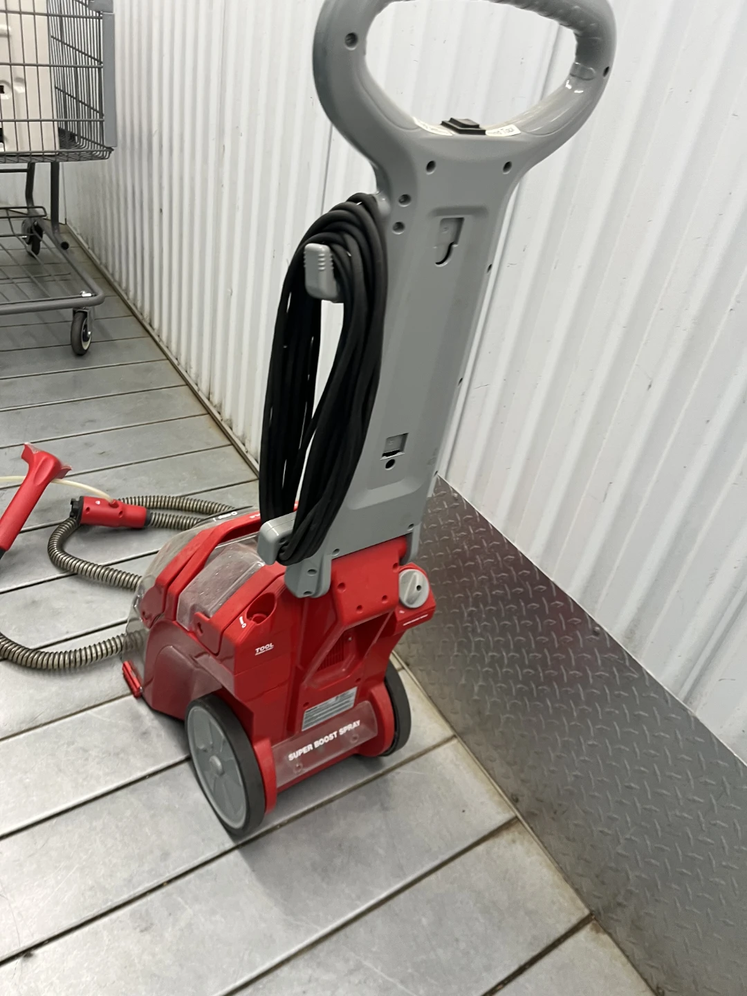 Rug Doctor Carpet Cleaner Vacuum - photo 3