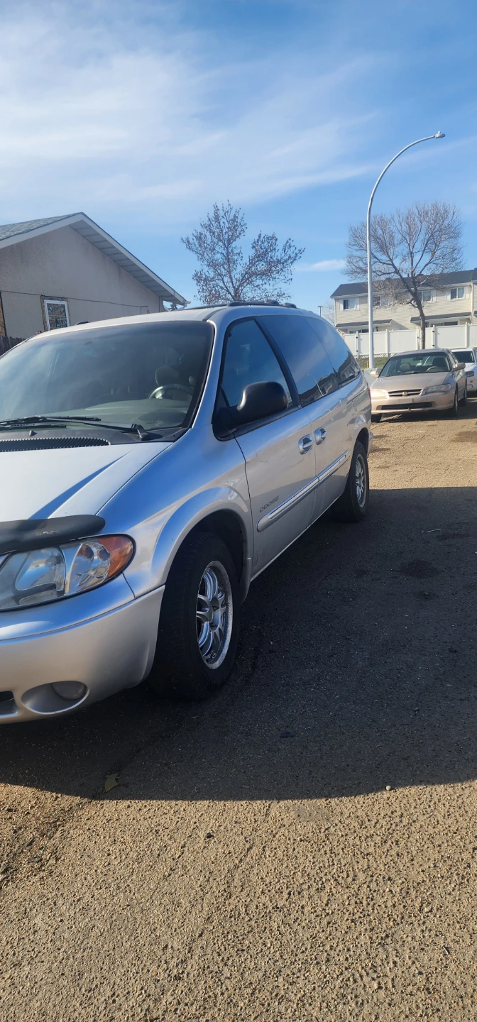 Dodge Grand Caravan Minivan 2001 - photo 2