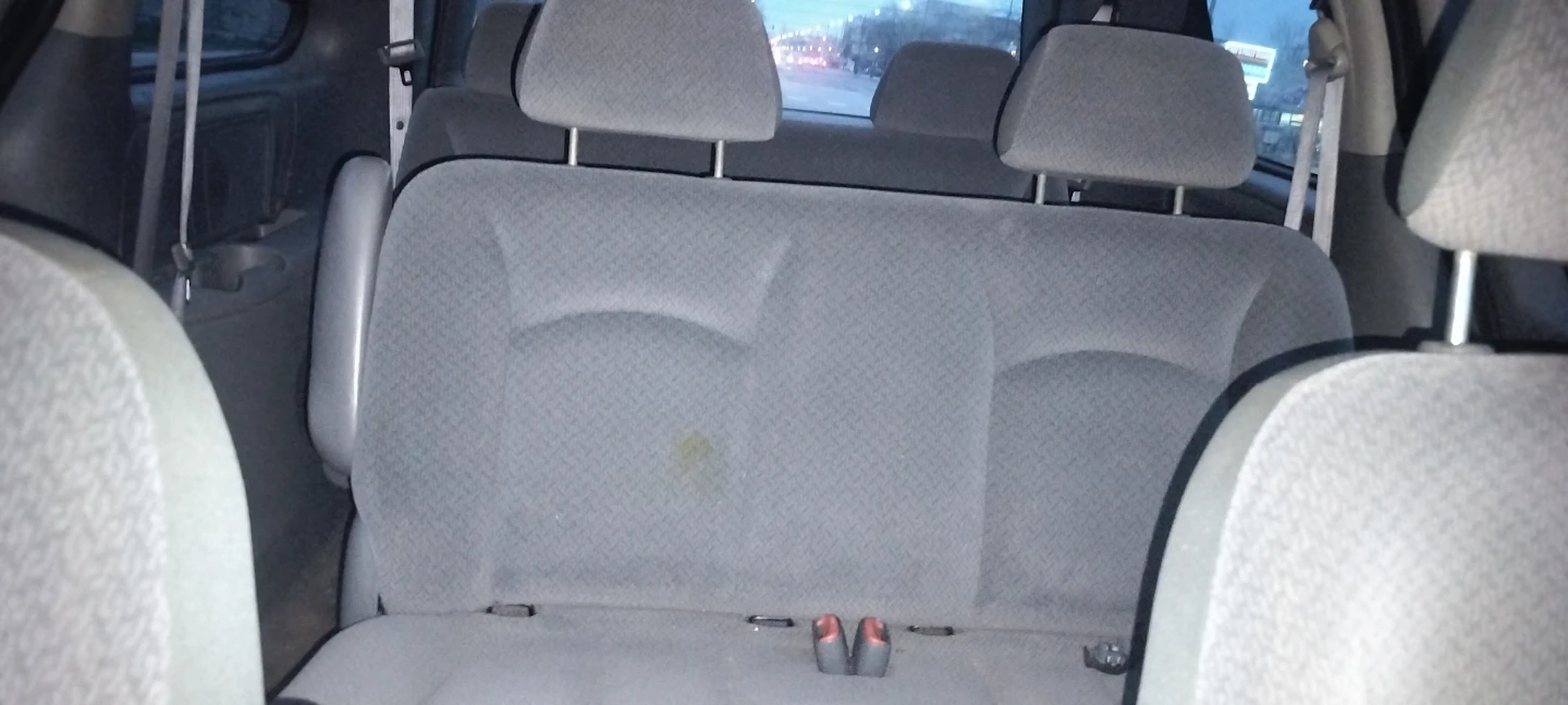 Silver Dodge Grand Caravan Minivan - photo 3