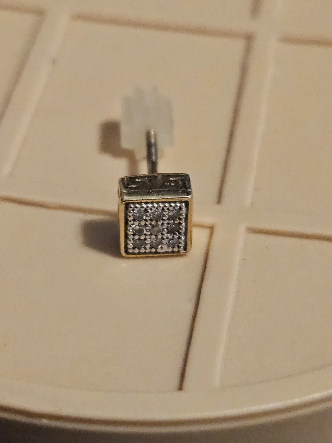 10k Gold Earring - photo 2