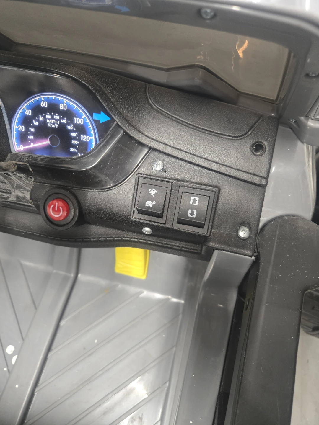 Ride-on Car Charger - photo 5