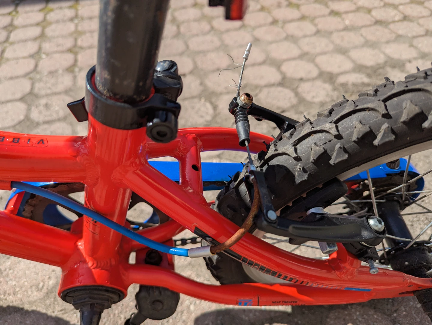 Raleigh Red Kids Bicycle - photo 4