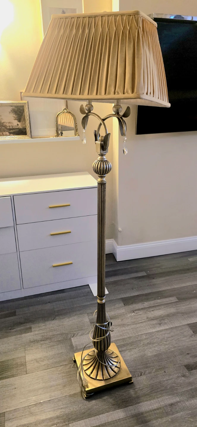 Neiman Marcus Floor Lamp - photo 3