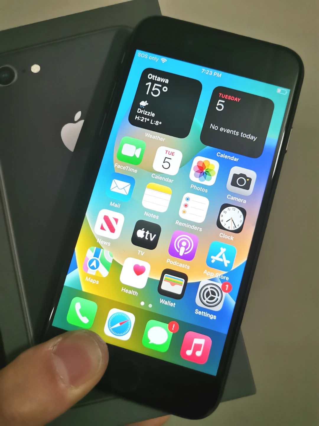 iPhone 8 64G Black Unlocked/91% battery health