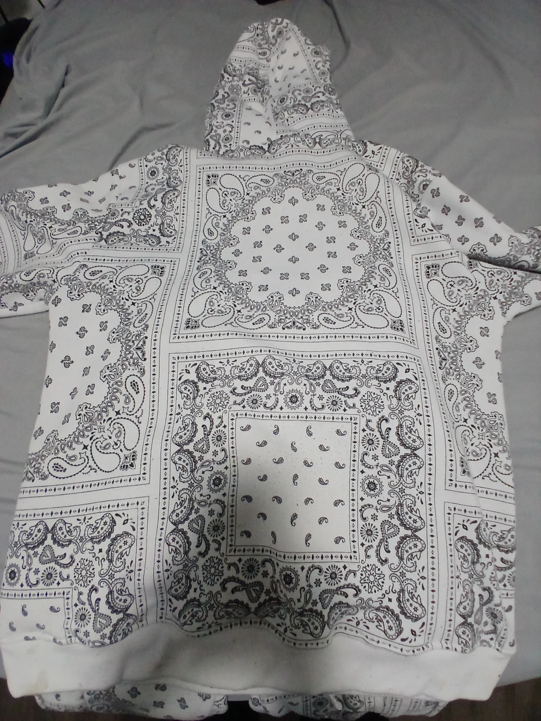 Victorious Bandana Print Hoodie and Jogger Set - Size L